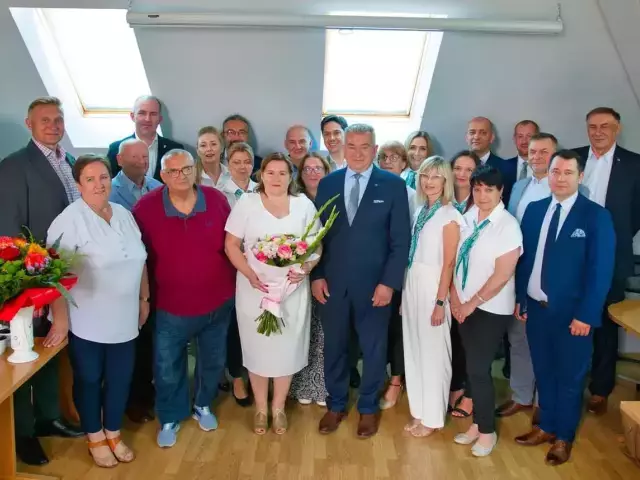 Jubileusz 45-lecia pracy Ewy Budnej, wiceprezes Banku Spółdzielczego w Szczytnie