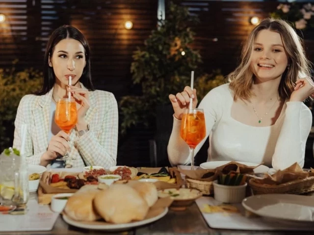 Sphinx Szczytno – Twój smak, Twoja lunch, Twoje miejsce w sercu Szczytna
