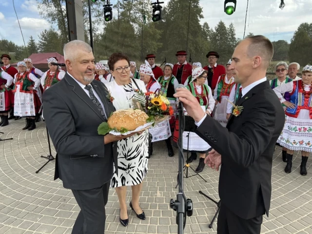 Rolnicy o przyszłości wsi: - Szacunek i praca na polu, nie w markecie! (zdjęcia)