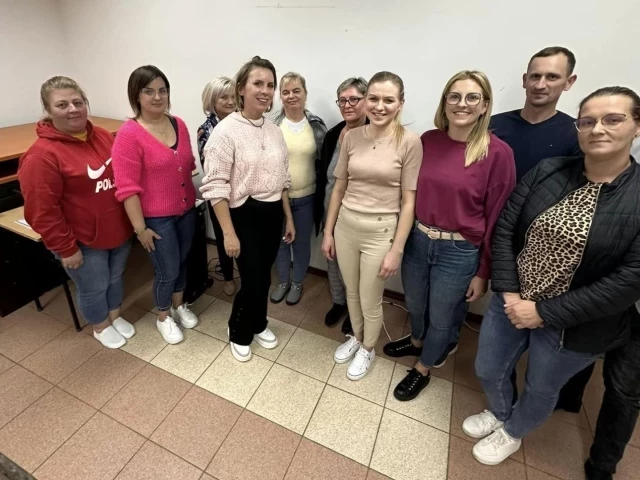 Żona wójta na czele nowego Koła Gospodyń Wiejskich w Farynach