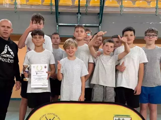 Sportowy październik za nami – uczniowie szkół podstawowych walczyli o medale