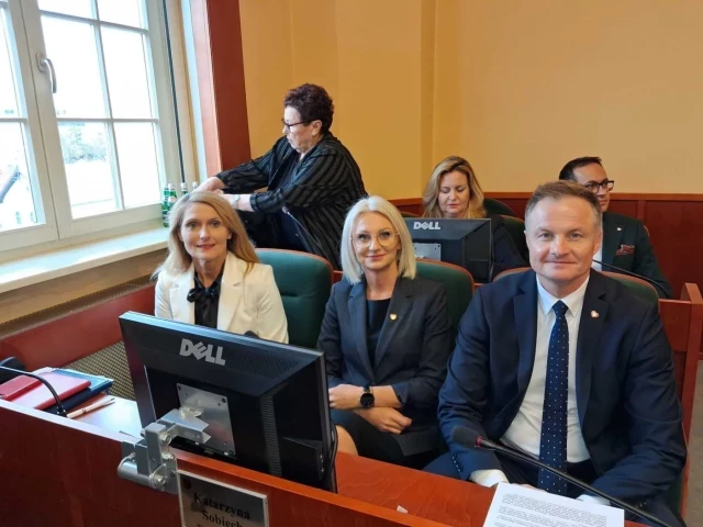 Pomoc dla poszkodowanych w pożarze – sejmik wspiera rodziny z Pasymia