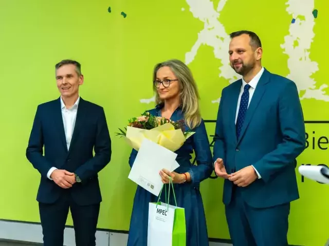 Weronika Tadaj-Królikiewicz, talent z Pasymia na podium Biennale Sztuki