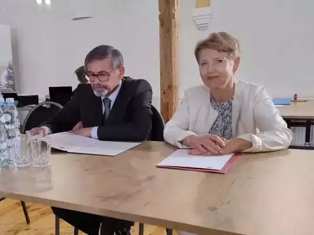 Sprawdzamy dźwierzuckie „dywagacje”. Czy mieszkańcy chcą rzeczywiście odwołać wójta?