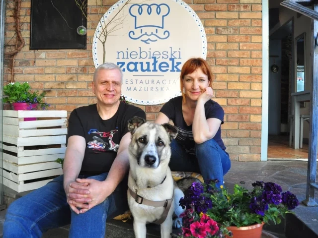 Weekend z gęsiną w Niebieskim Zaułku – pyszna podróż kulinarna na Mazurach