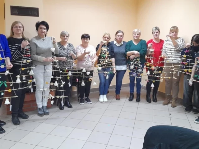 Ręce pełne pracy, serca pełne radości...