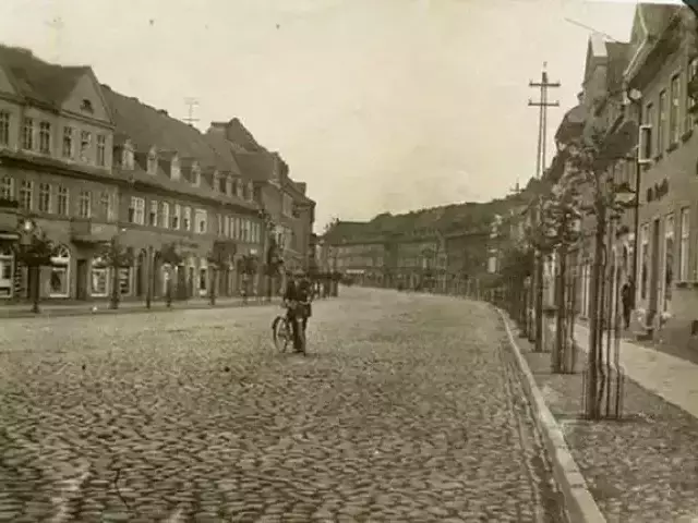 O S Z U S T W O – felieton Leszka Mierzejewskiego