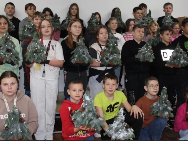 Uczniowie z Klonu w świecie florystycznej magii (zdjęcia)