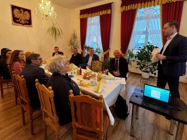 Basen w Kalwie znów będzie otwarty? Samorządowcy szukają sposobu na sfinansowanie projektu
