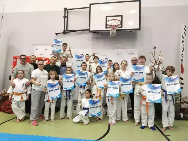 Mistrzowie: Antoni, Piotr, Natan, Emil, Mikołaj...