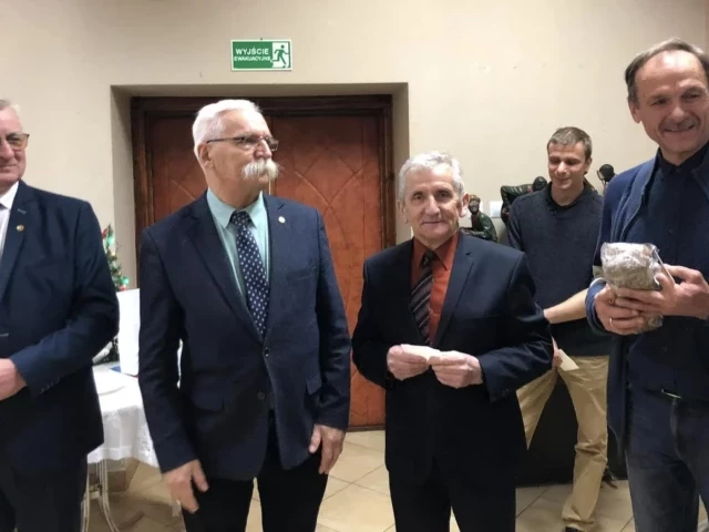 Spotkanie pszczelarskiej rodziny w Rozogach - tradycja, nadzieja i miłość do pszczół (zdjęcia)