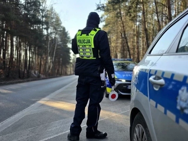 31 wykroczeń i 4 pojazdy wycofane z ruchu. Efekt kontroli policji