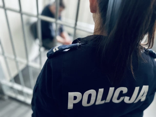 Poszukiwany sam zgłosił się na komendę. Nie wiedział, że idzie do więzienia