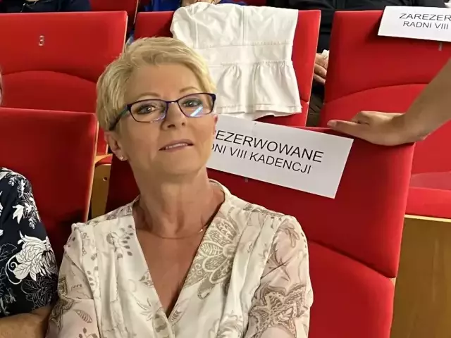 Radna Beata Boczar: „Nauczyciele nie dostają pensji na czas. Dlaczego?”