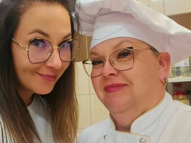 Żurek, metrowiec i babka jak u babci. Tak świętuje się ze smakiem w Dworku Marysieńka