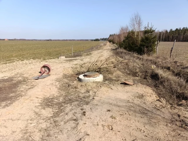 Zniszczona ulica Partyzantów straszy i utrudnia życie (zdjęcia)