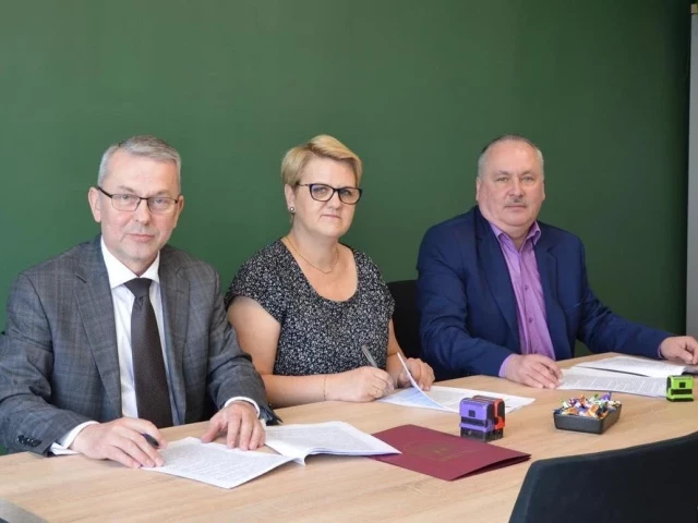 Łatana Mała i Jakubowy Borek zyskają nowe drogi