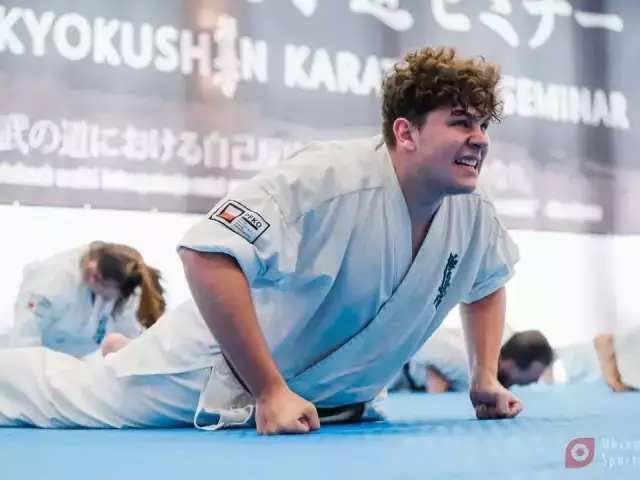 Seminarium SKKK z wyjątkowym gościem. Mikołaj Barański z mistrzowskim stopniem w karate kyokushin