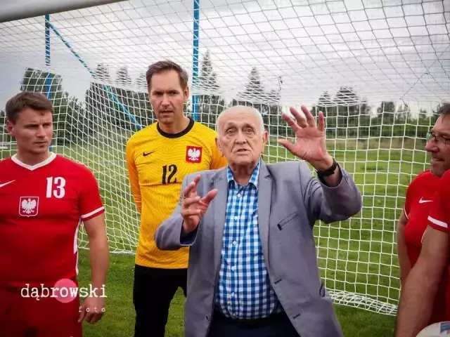 Andrzej Strejlau na... ławce w Pasymiu. Błękitni zagrali dla Antosia