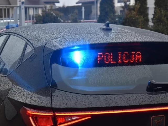 Motocykliści pędzili przez teren zabudowany. Stracili prawo jazdy i zapłacili wysokie mandaty