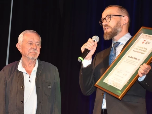 „Ranczo” i Mazury w sercu. Jerzy Niemczuk honorowym obywatelem Radzynia Podlaskiego