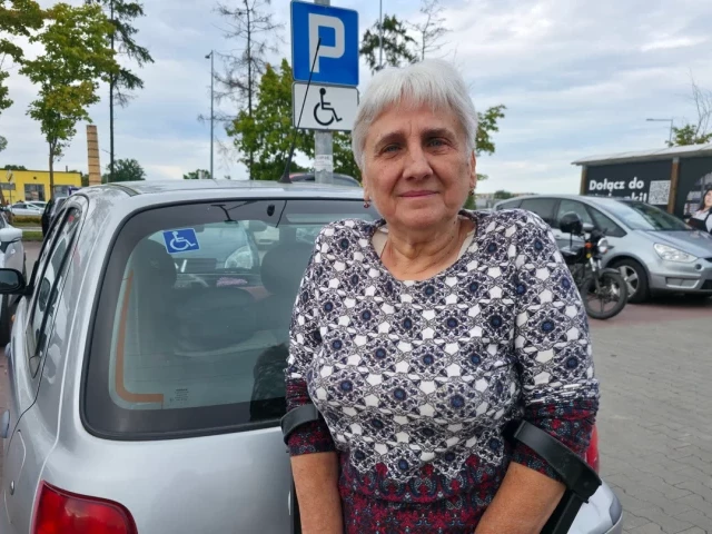 Zatarte koperty, zatarte prawa. Trudne starania o proste oznaczenie parkingu