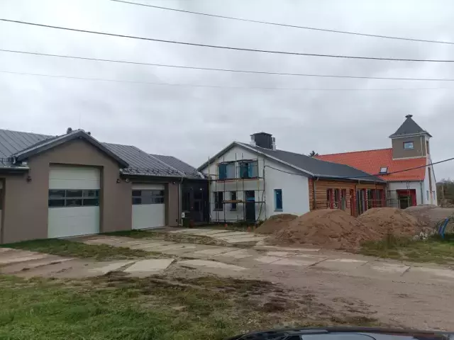 Zadyma o remizę OSP. Radni pytają: za co płacimy miliony…?