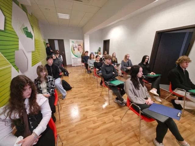 Kacper Strach najlepszy w powiecie. Konkurs Wiedzy o Rynku Pracy wyłonił zwycięzców (zdjęcia)