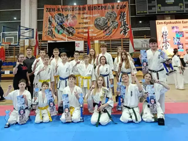 Medalowa dominacja karateków ze Szczytna. Kapitalny występ SKKK i NOGORE