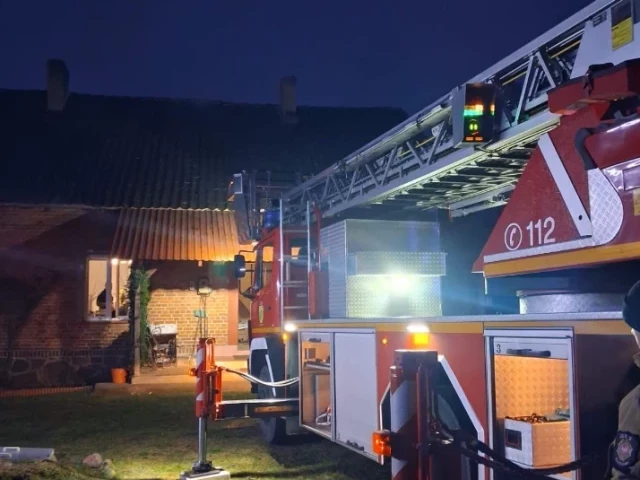 Płonąca sadza w kominach. Dwa zdarzenia i apel strażaków