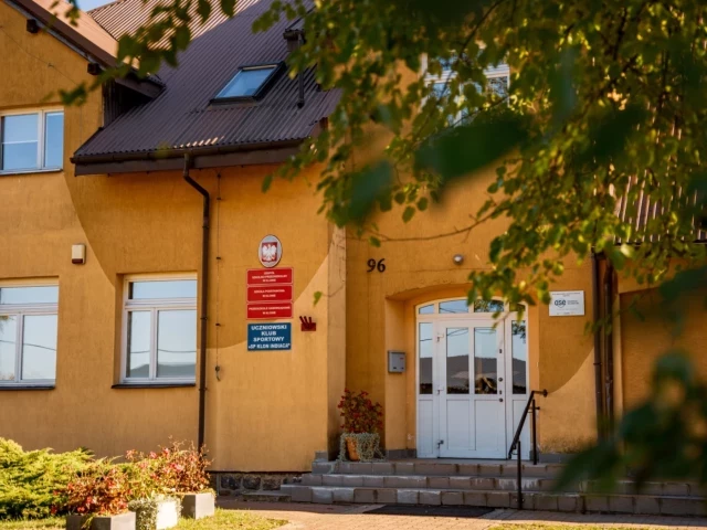 50 tys. zł dla szkoły w Klonie. Rusza modernizacja w ramach „Szkoły Perspektyw”