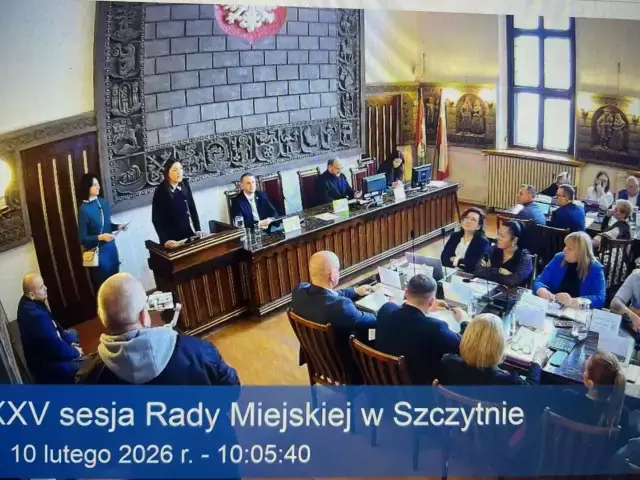 „Nie ucichniemy”. Rodzice z „Promyczka” wyszli na sesję. Burmistrz: sprawa jest skomplikowana
