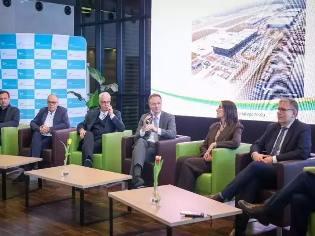 Biznes ląduje w Szymanach. Marszałek Marcin Kuchciński: to ma być centrum inwestycyjne regionu