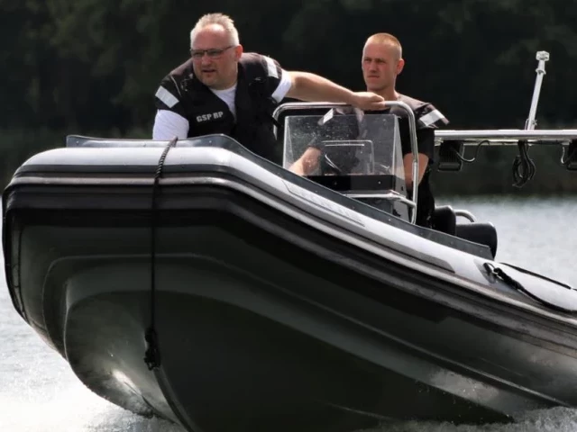 „Cisza pod wodą, życie na powierzchni”. Grupa Specjalna Płetwonurków RP pokaże 25 lat działań w Pasymiu