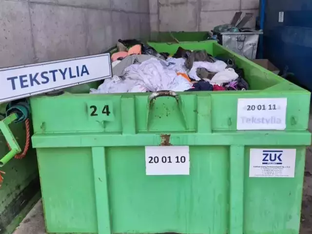 Masz w domu stare ubrania? Miasto organizuje zbiórkę tekstyliów