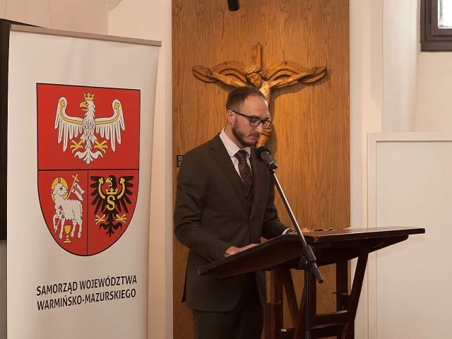 Tomasz Bojanowski z Dźwierzut z prestiżowym stypendium. Najlepszy wynik wśród doktorantów w regionie