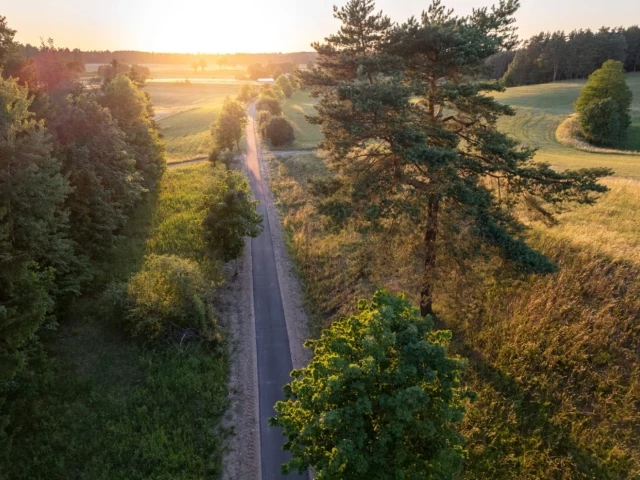 Ścieżka „Rowerem po Kolei” zamknięta. Wchodzą maszyny, będzie nowy asfalt