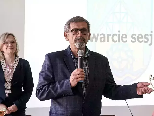 Napięcie w Dźwierzutach rośnie. Wójt Dariusz Tymiński mówi o GOK i referendum: „To mieszkańcy zdecydują” (rozmowa 