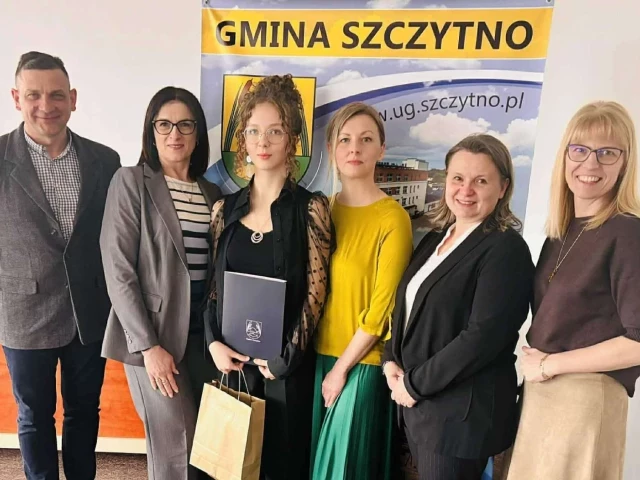 Alicja Olszewska laureatką konkursu kuratoryjnego. Sukces uczennicy z Rudki