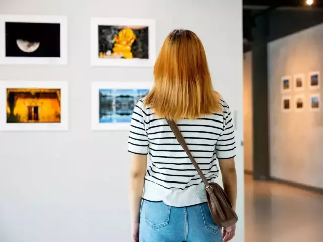 Branding w świecie kultury – jak gadżety reklamowe z logo pozwalają subtelnie budować markę galerii?