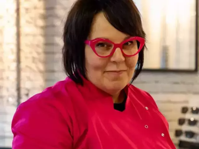 Dlaczego warto kupić okulary słoneczne u optyka, a nie przypadkowo w markecie?