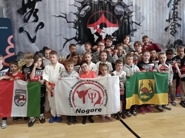 Lena Łachacz, Wojtek Kodzis i Antoni Alancewicz najlepsi. Karatecy NOGORE wrócili z 16 medalami