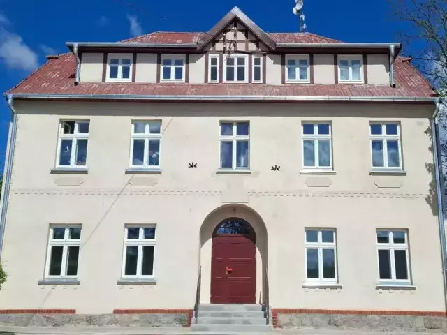 Stary urząd odzyskuje dawny blask