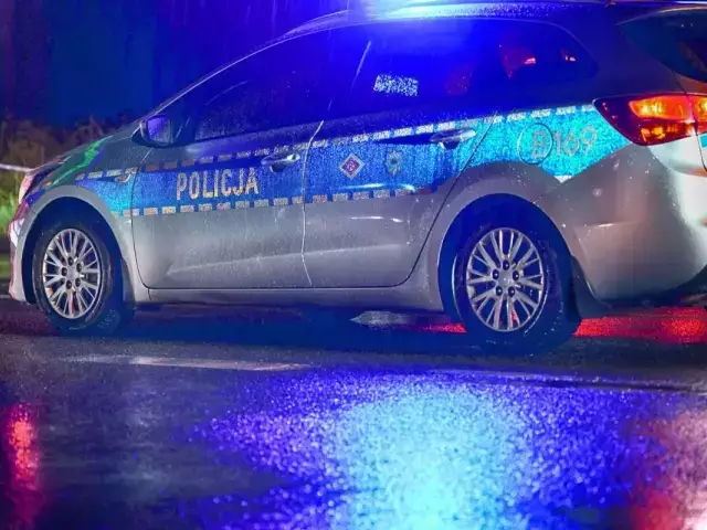 Dusił żonę i groził jej nożem. 72-latek trafił do aresztu